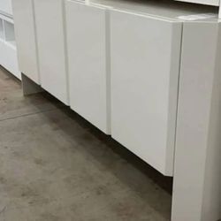 🔴NEW in Box - Crate & Barrel Outlet item | Kirnan 72" Ivory High-Gloss Lacquered Credenza