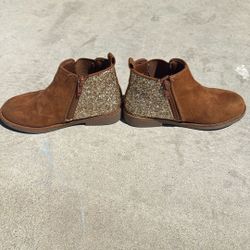 Girls Brown Suede Boots Size 11