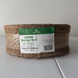 BURLAP ROLL 300 Ft