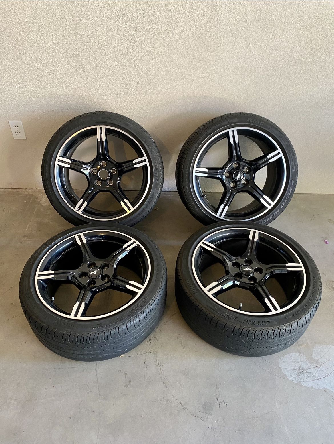 19 Inch Ford Mustang California Special Wheels And Tires