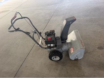 Used Craftman snowblower machine asking for $65 needs a turn up.  Pick up in Elizabeth NJ.