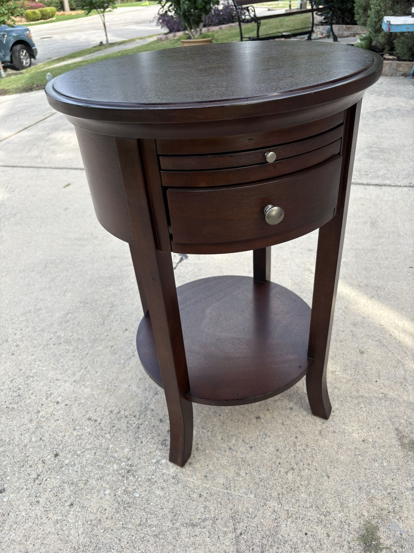 Beautiful Well Preserved Vintage Round Accent Table With Drawer And Pull Out Writing Ledge