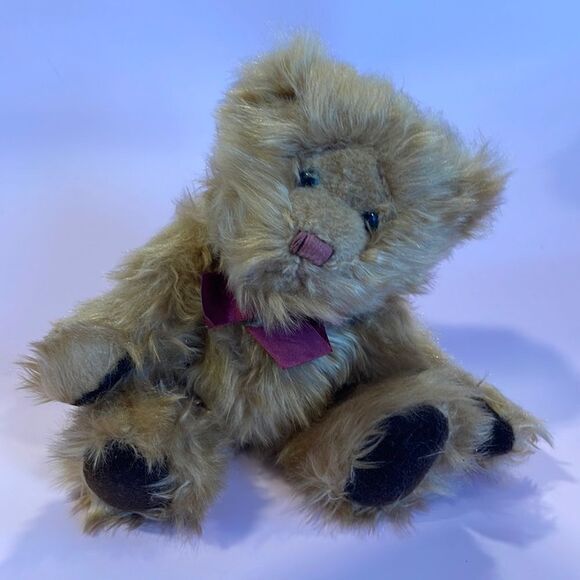 Vintage Russ Plush Bear Gregory Burgundy Bow Item #727 Seated 7 1/2" Excellent…