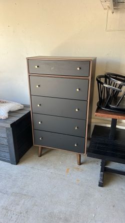 Modern wood dresser