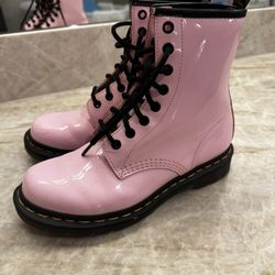 Women’s Or Girls Doc Marten Boots