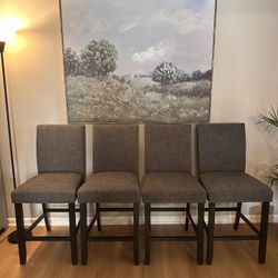 4 Barstool Chairs 
