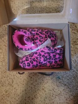 Baby Ugg Booties Size 4/5