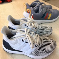 Adidas Sneakers
