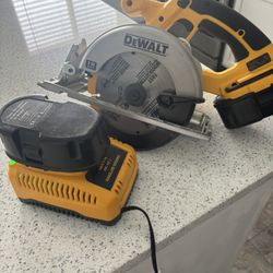Dewalt Saw $150 Like New