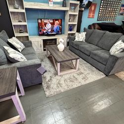 🛋️ Ashley SOFA & LOVESEAT 🔥 ON SALE – JUST $779! 🔥