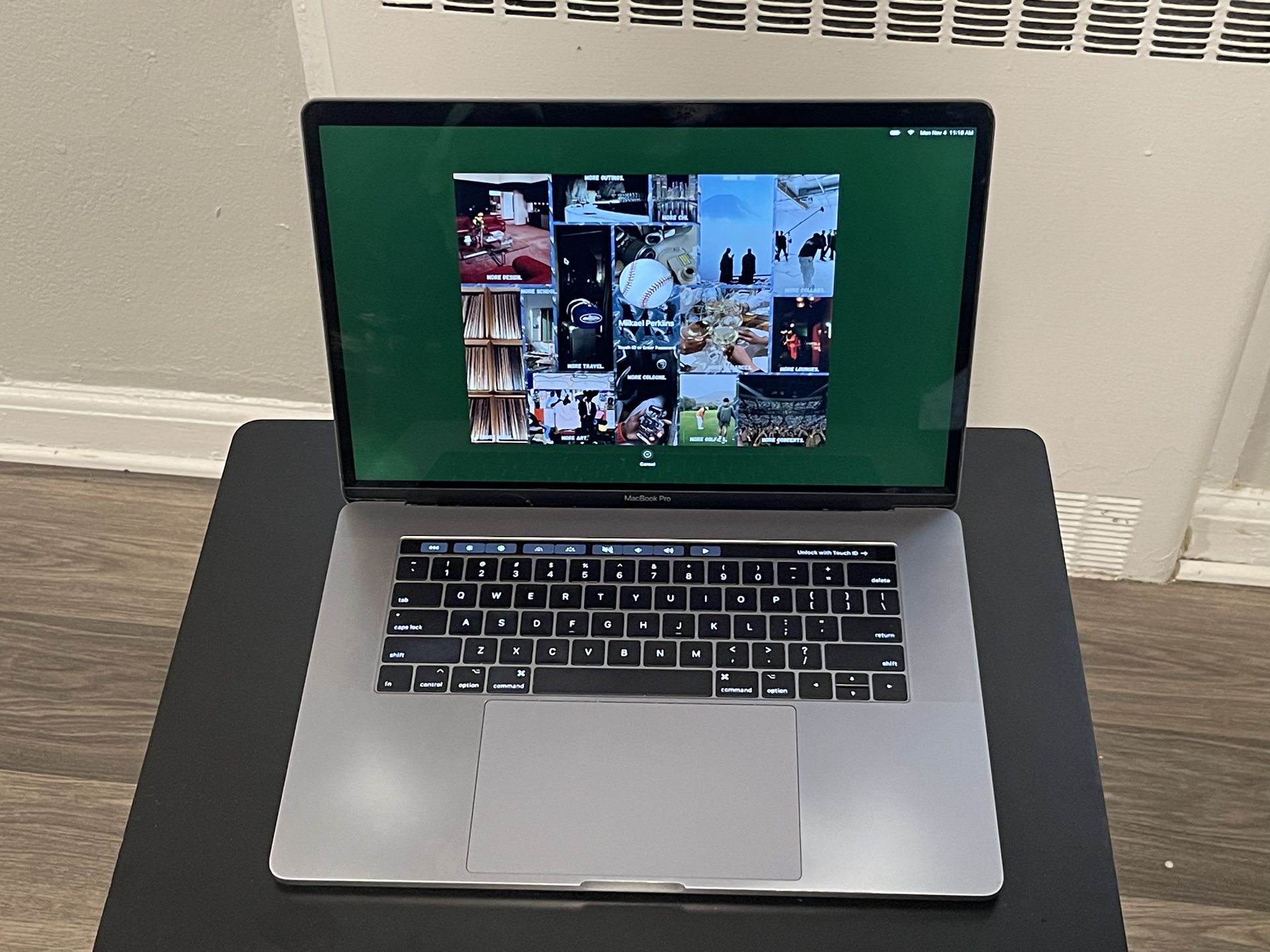 MacBook Pro (15-inch, 2016) w/ Touchbar