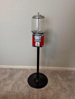 Gumball machine - Rhino Vending
