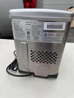 Frigidaire Ice Maker 