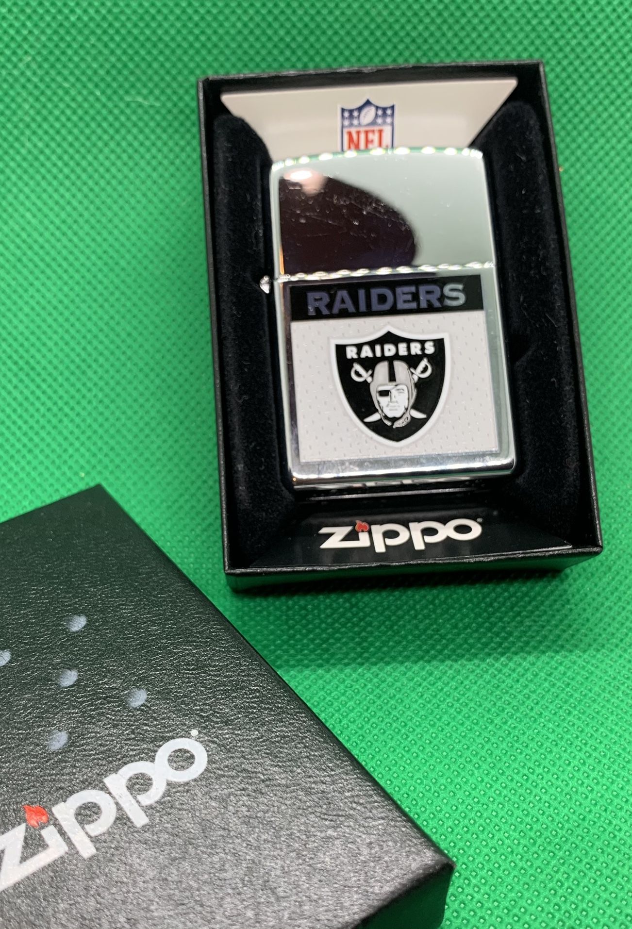 Zippo Lighter , Vintage NFL Raiders Design, New