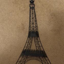 Eiffel Tower wire wall art