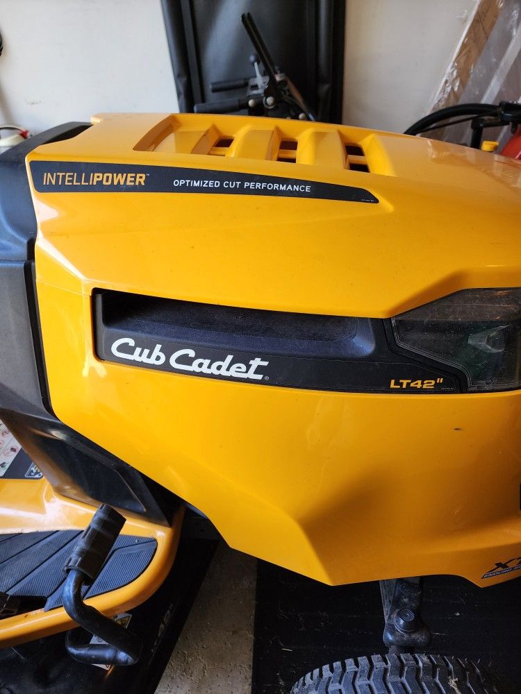 Cub Cadet Lt42"