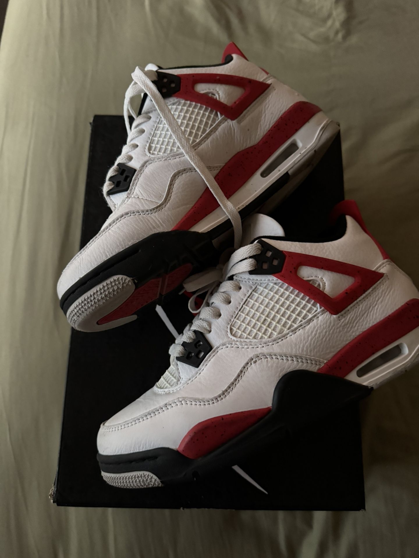 Jordan 4