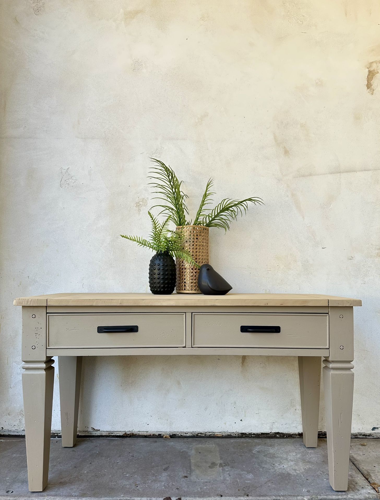 Modern Farmhouse Inspired Sofa Table