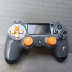 PS4 "Call Of Duty" Controller 