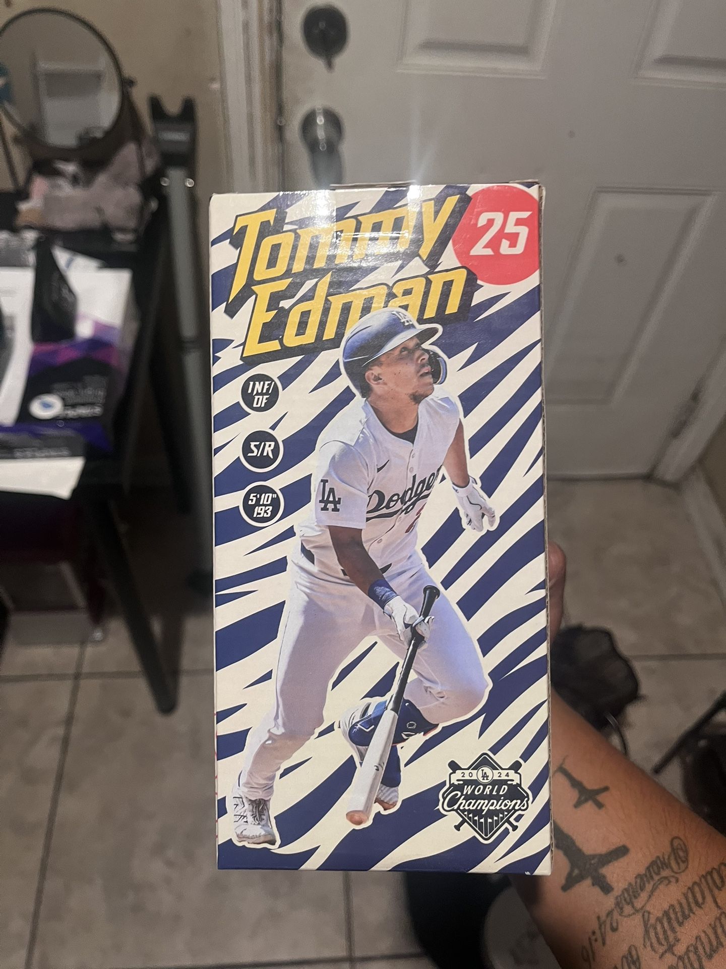 2025 TOMMY EDMAN DODGERS BOBBLEHEAD