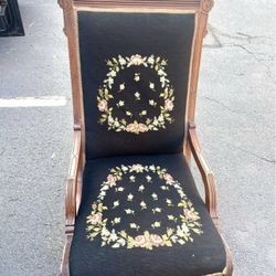 Antique Rocking Chair 