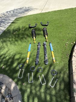 Toyota Tacoma TRD Off-Road OEM Suspension – Front & Rear (Low Miles, Bilstein Upgrade)