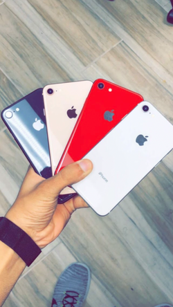 Apple iPhone 8 256GB / 64GB