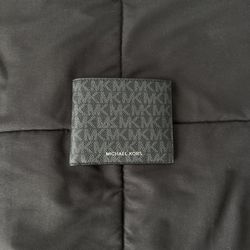 Hudson Signature Logo Billfold Wallet