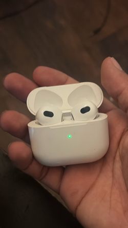 Barley used air pods