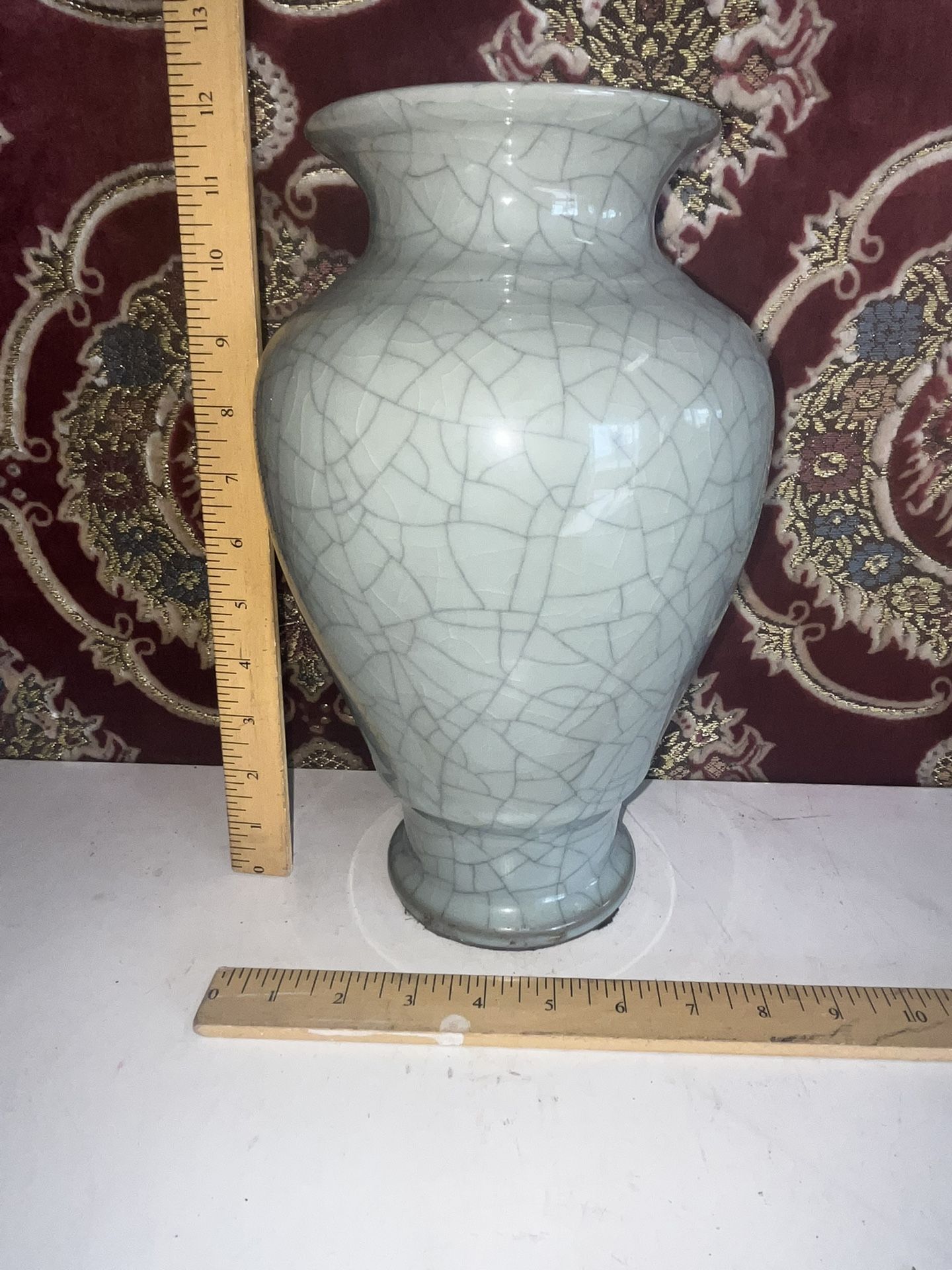 Vintage Chinese Porcelain Crackleware Vase