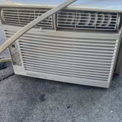 Air Conditioner Works Well