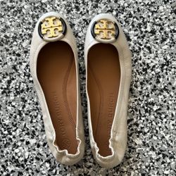 Tory Burch Cream Flats 7 And 1/2 