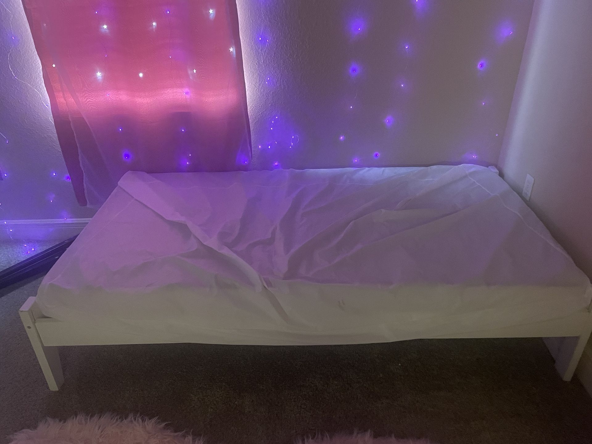 Twin Bed Frame With Mattress