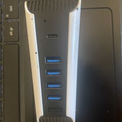 PlayStation 5 In 1 USB Port