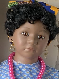 Muñeca De Porcelana Moments Tresured