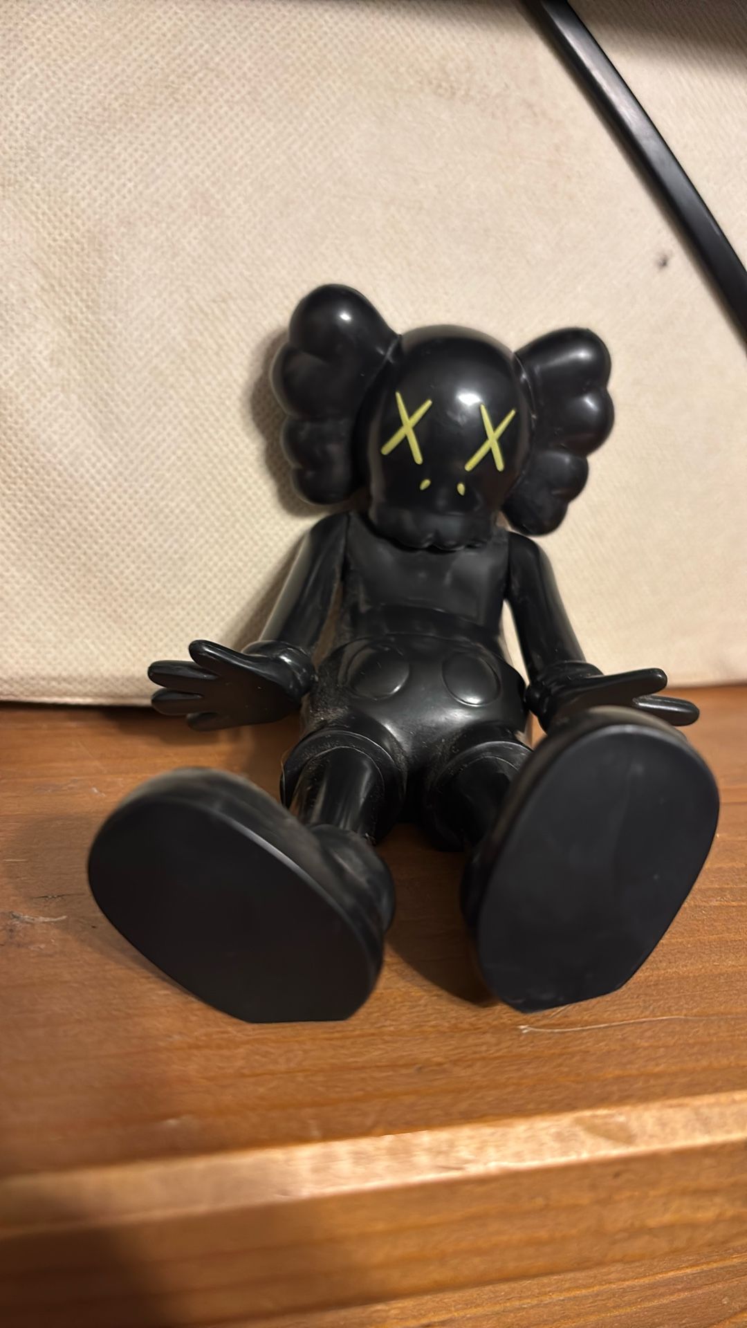 Klaws Doll