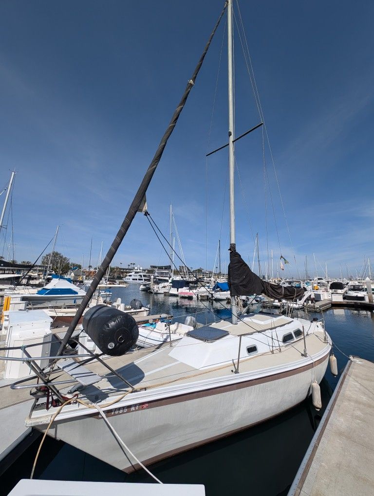 Ericson 27 (1981) Working