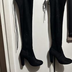 Botas arriba dela rodilla size 7