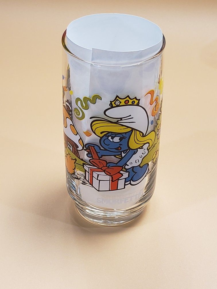 Vintage Smurfette Glass