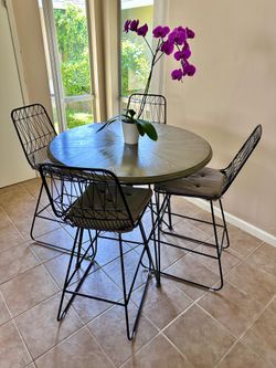 Counter height table & 4 chairs