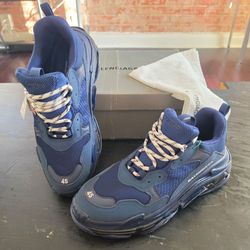 Balenciaga triple s, 11