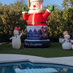 20 Foot Blow Up For Christmas 