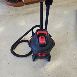 6 Gallon 3HP Shop Vac with Attachments 817118-11