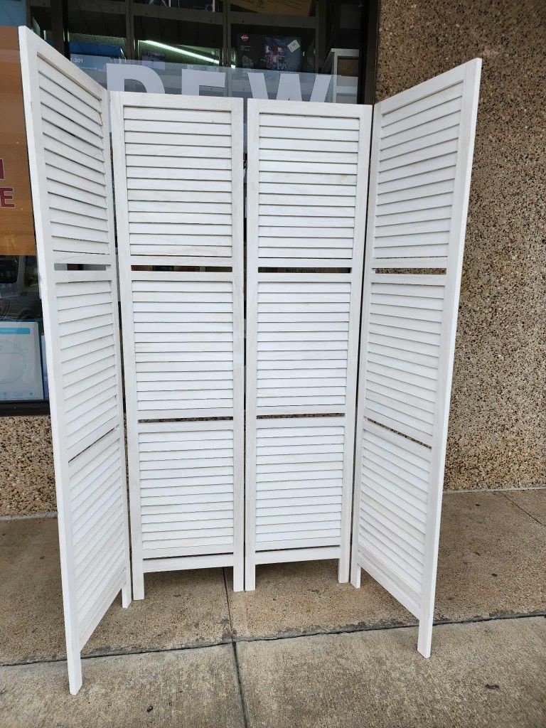 4 panels wood room dividers (64"W×67"H)