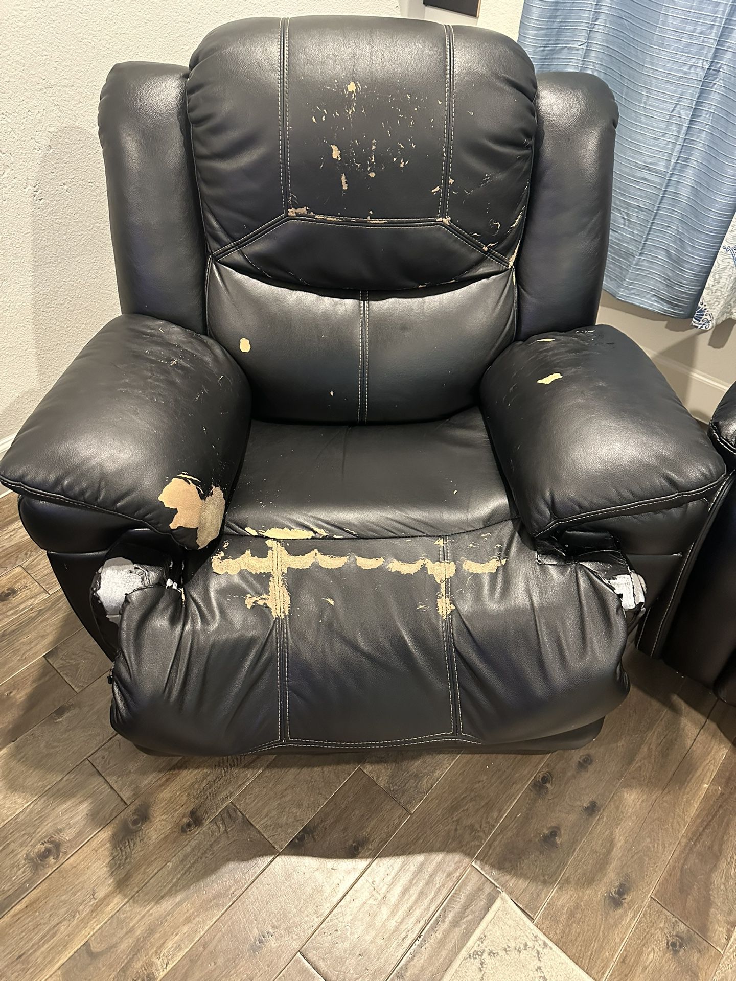 Power Recliner Moving Sale!!!!