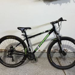 KHS SixFifty 200 Mountain Bike