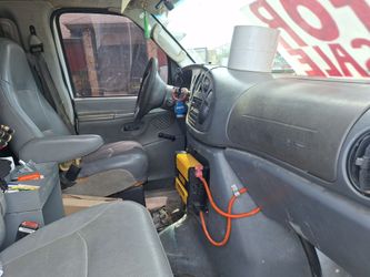 2004 Ford  e 250 Van econoline
