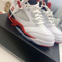 Fire Red 5s Size 9.5