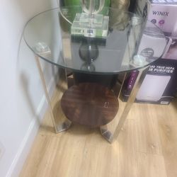 End Table And Lamp 
