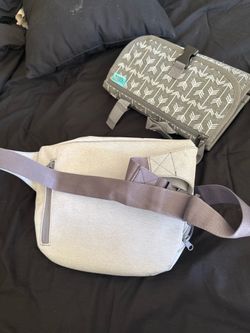 Portable changing pads